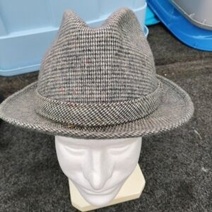 Classic Gray Houndstooth Fedora Hat